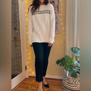 Vintage Y2K DKNY Ribbed Knit Sweater White w Grey Logo XL